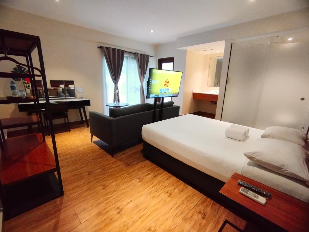פאסאי The Hub District Garden Suites מראה חיצוני תמונה